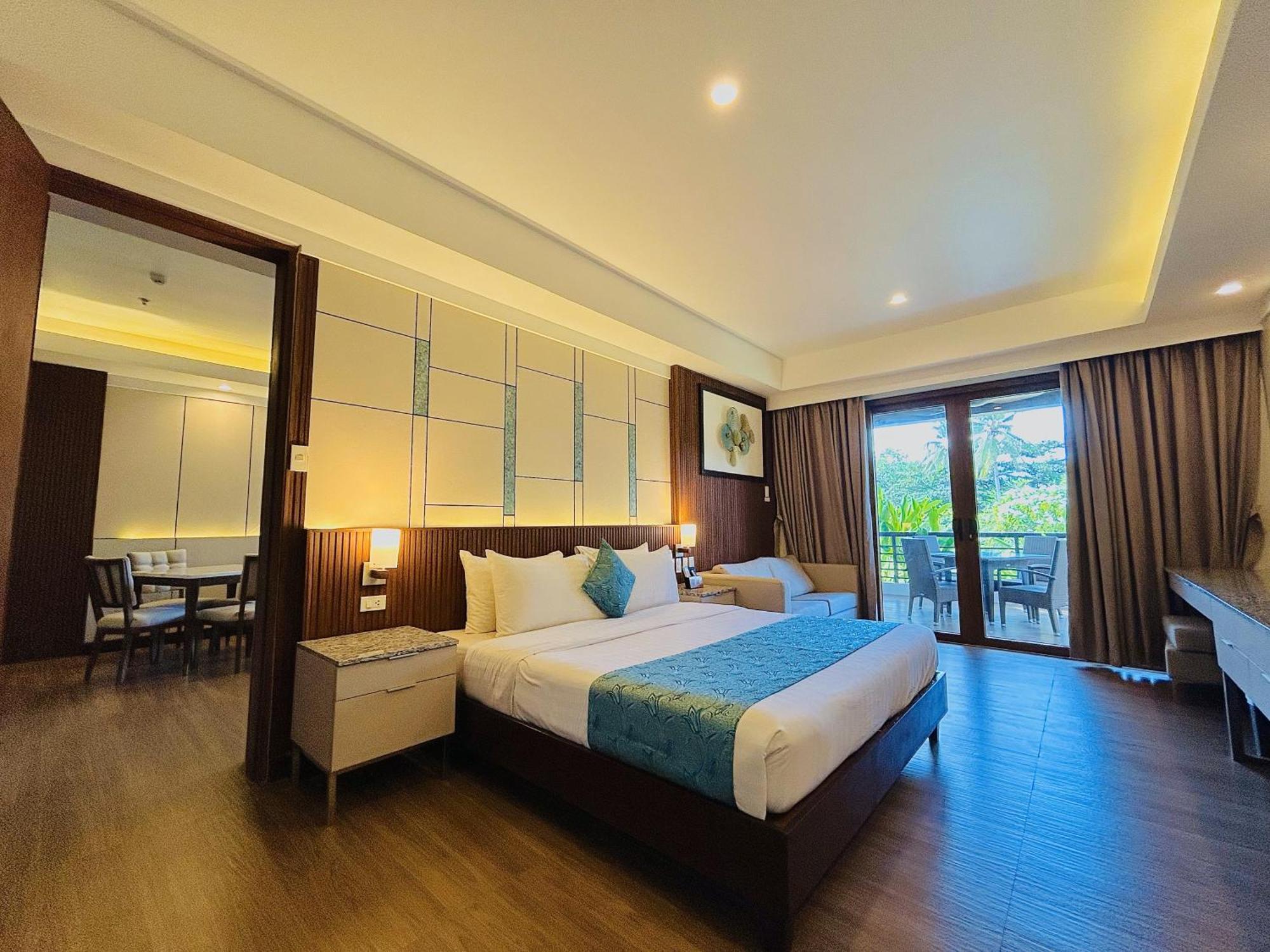 Solina Beach & Nature Resort Carles Екстер'єр фото